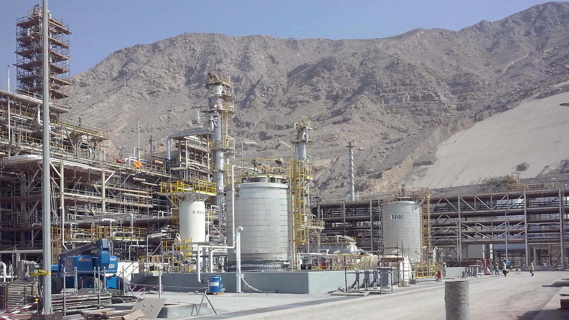 impianto stoccaggio petrolio 02